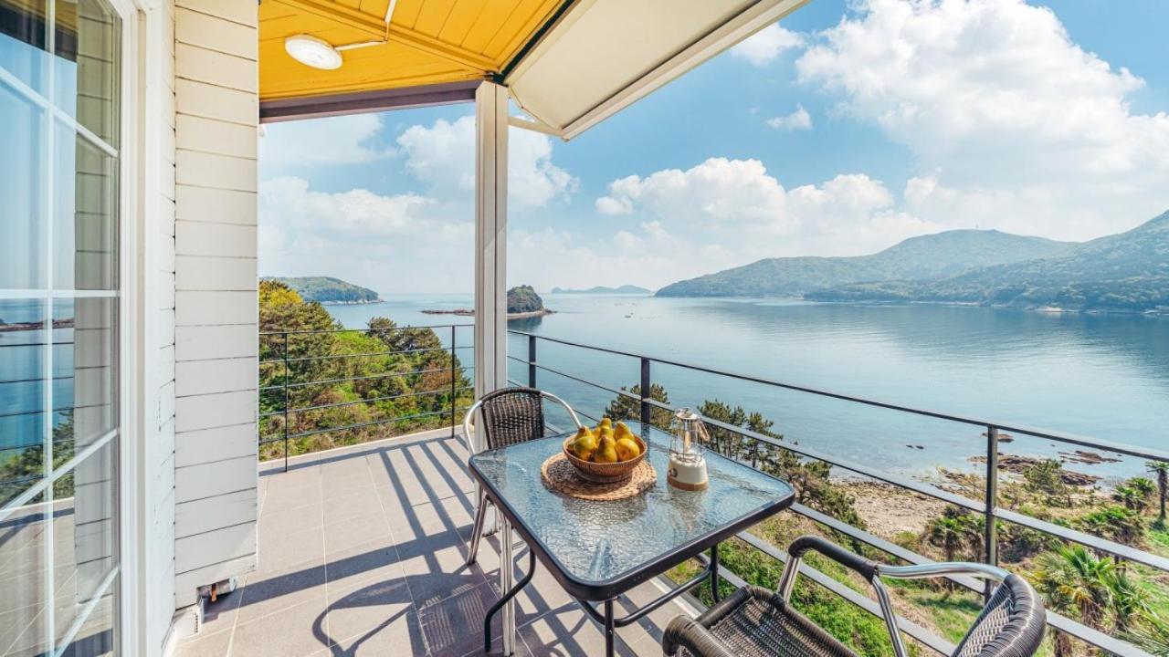 Arasol Pension Geoje Dış mekan fotoğraf